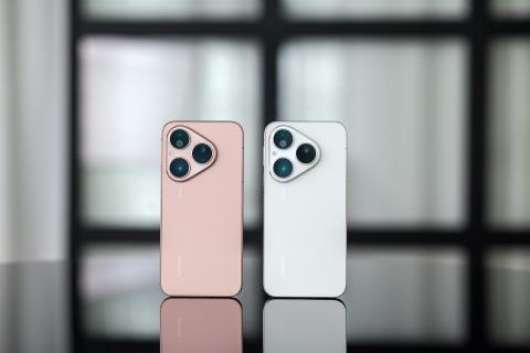 В Беларуси начались продажи флагманского смартфона Huawei Pura 80 с 5,5-кратным оптическим зумом