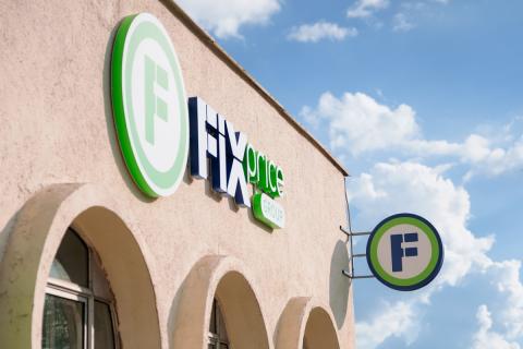 Кружки-желуди за 9 рублей и настенные часы за 14. В Fix Price завезли осенние товары по суперценам